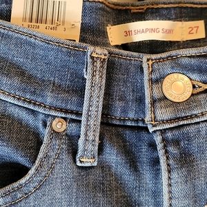 Levi's 311 Shaping Skinny Jeans